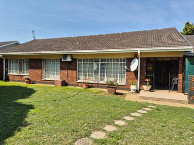 Apartment / Flat For Rent in Bothaville, Bothaville